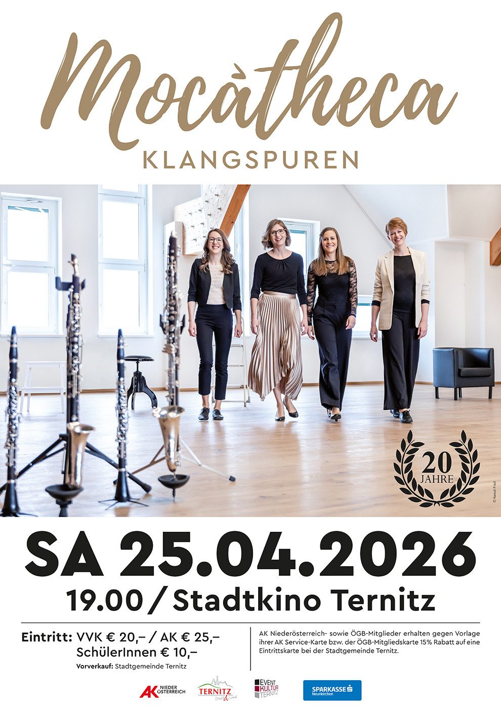 219032-11414341-highres-990×1400